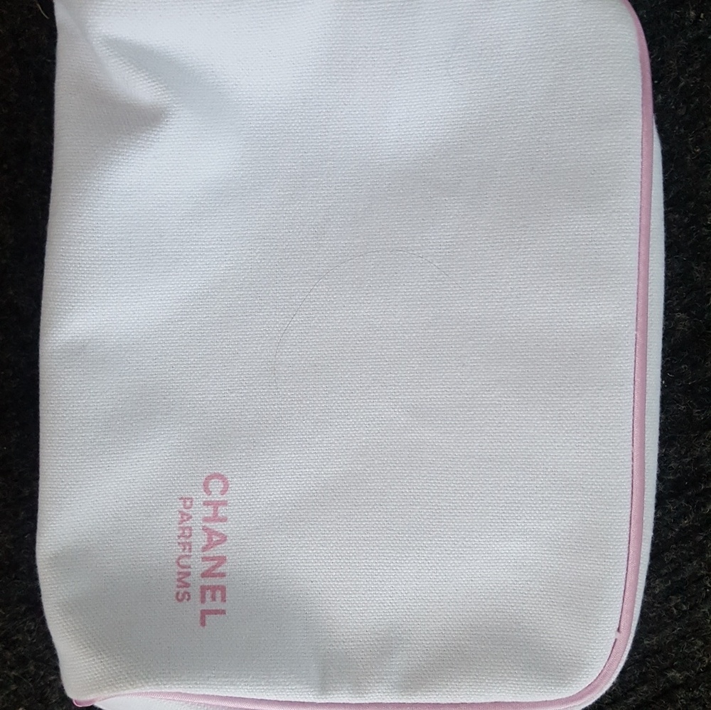 Make up purse